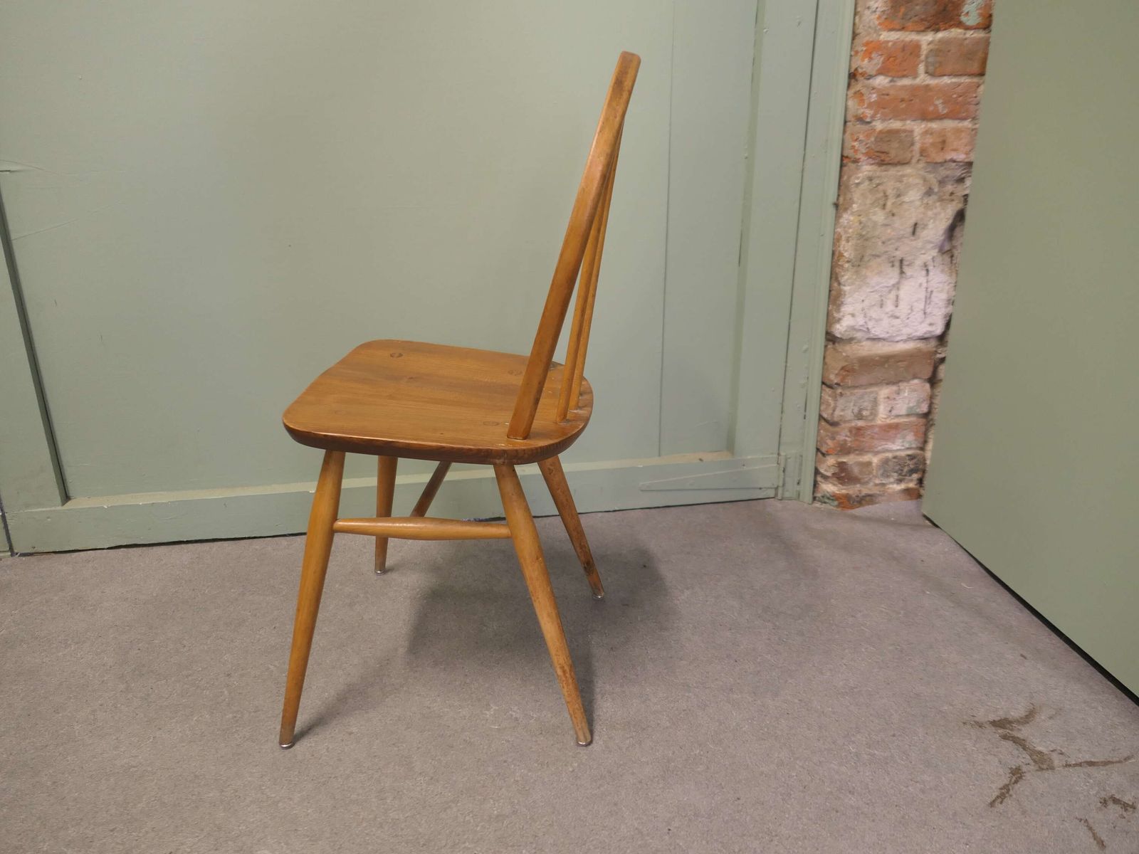 Set Of 8 Light Coloured 1960s Ercol Windsor Dining Chairs The Chairs Are Made In Beech An photo Furniture