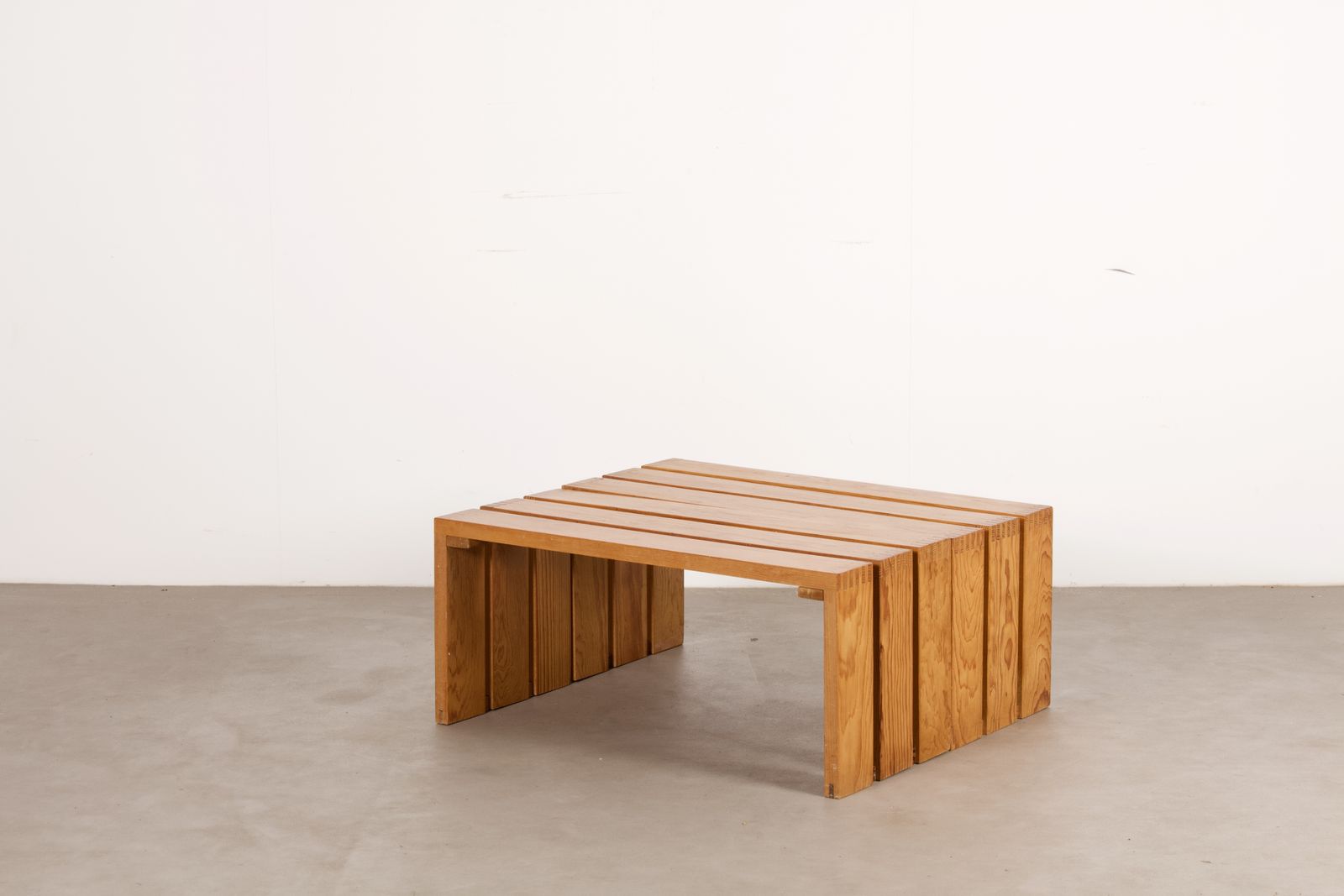 Pair Of French Mid Century Modern Slatted Pine Wood Benches, 1960s photo vintage