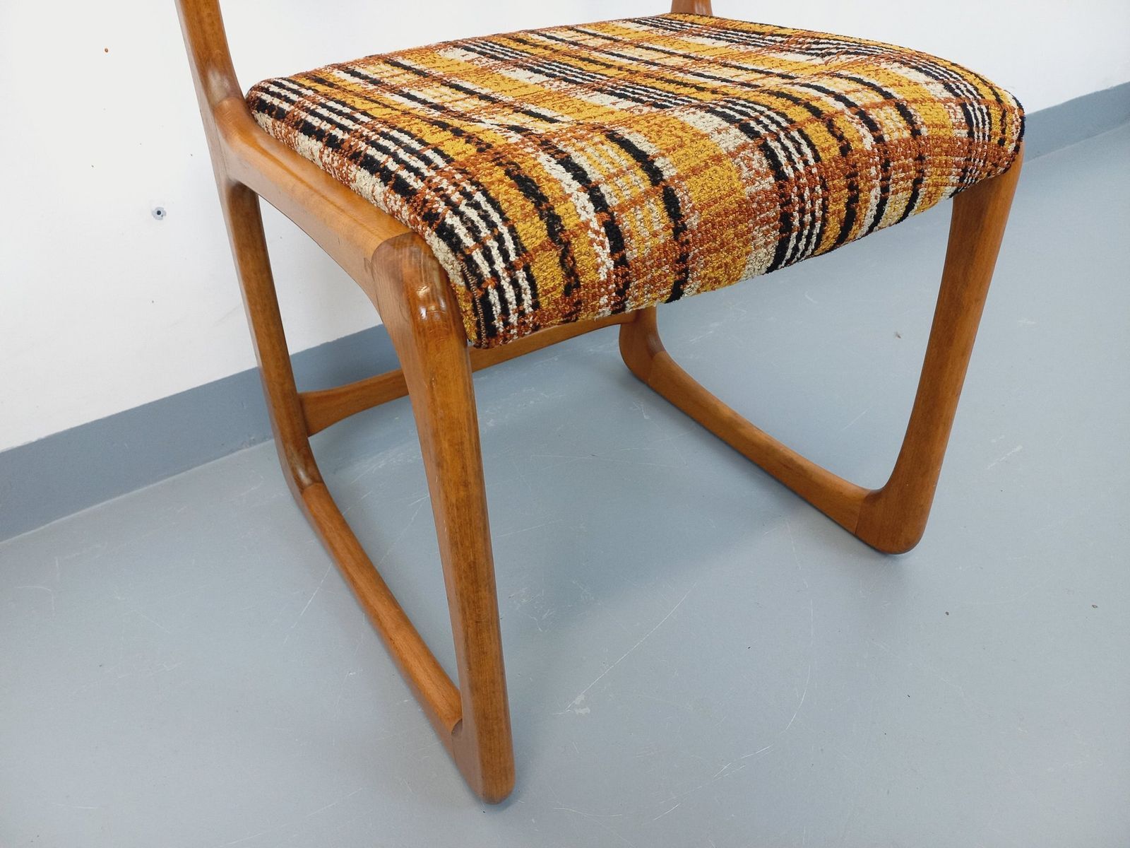 Baumann Wooden And Wool Fabric Sleigh Chair photo buy