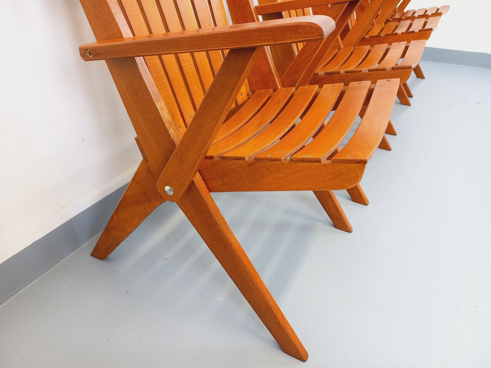 photo furniture 4 Beuken Tuinfauteuils, jaren 1960