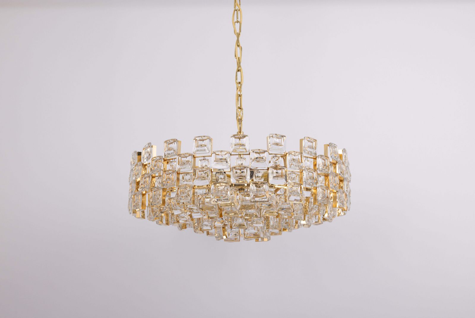 Grote vergulde messing kristallen kroonluchter van Palwa, Sciolari Design, Duitsland, jaren 1970 photo furniture