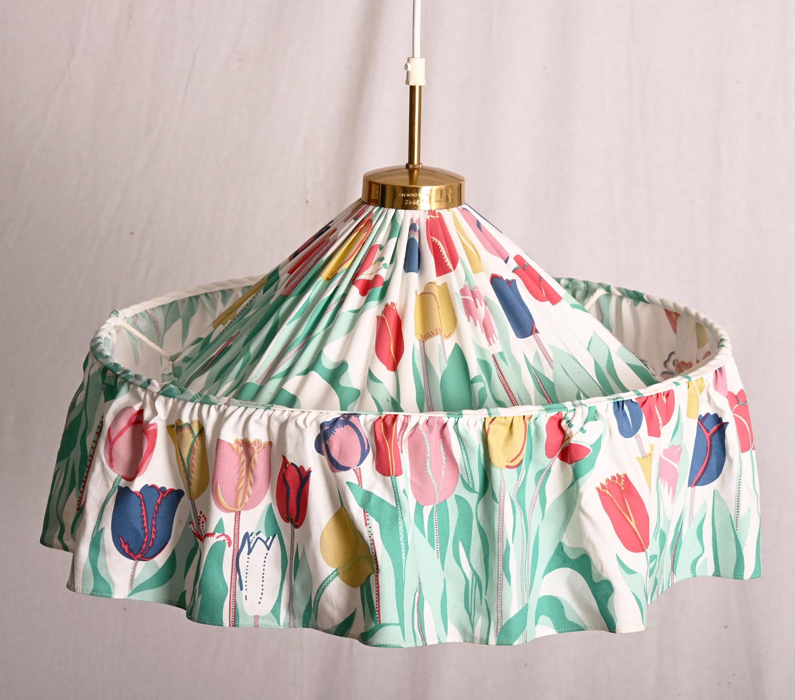 Tulip Fabric Hanglamp, Ontworpen Door Josef Frank Voor Svenskt Tenn photo furniture
