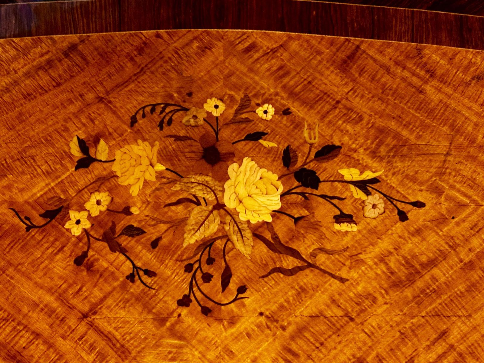 photo vinterior French Louis XV Style Dame Bureau Plat, Desk With Marquetry And Bronze Mounting