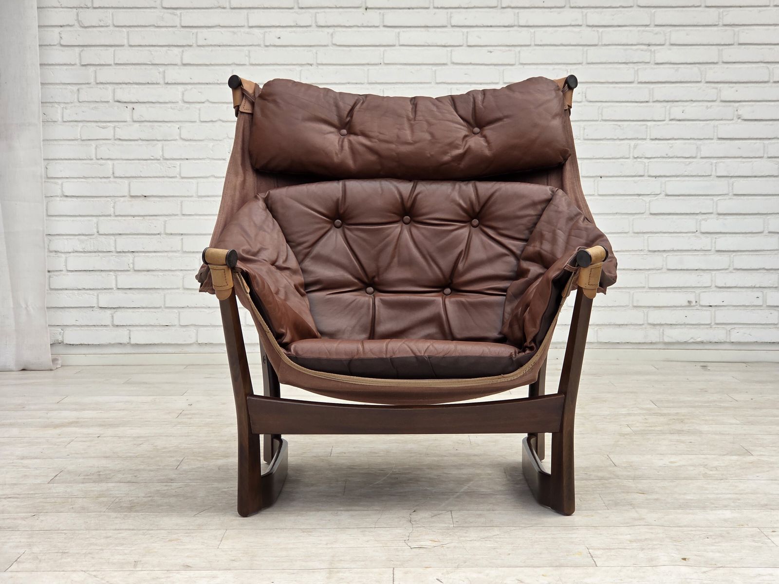 photo furniture 1970s, Norwegian Design By Tormod Alnaes, "Trega" Lounge Chair.