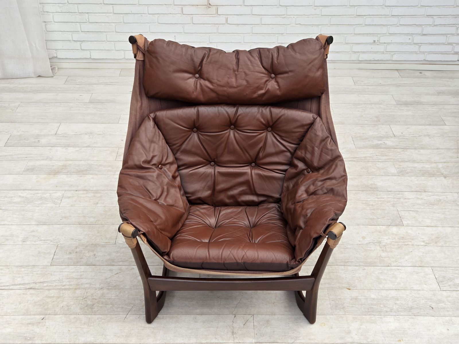 1790.0 Ca. jaren 1970, Noors design van Tormod Alnaes, "Trega" loungestoel. photo