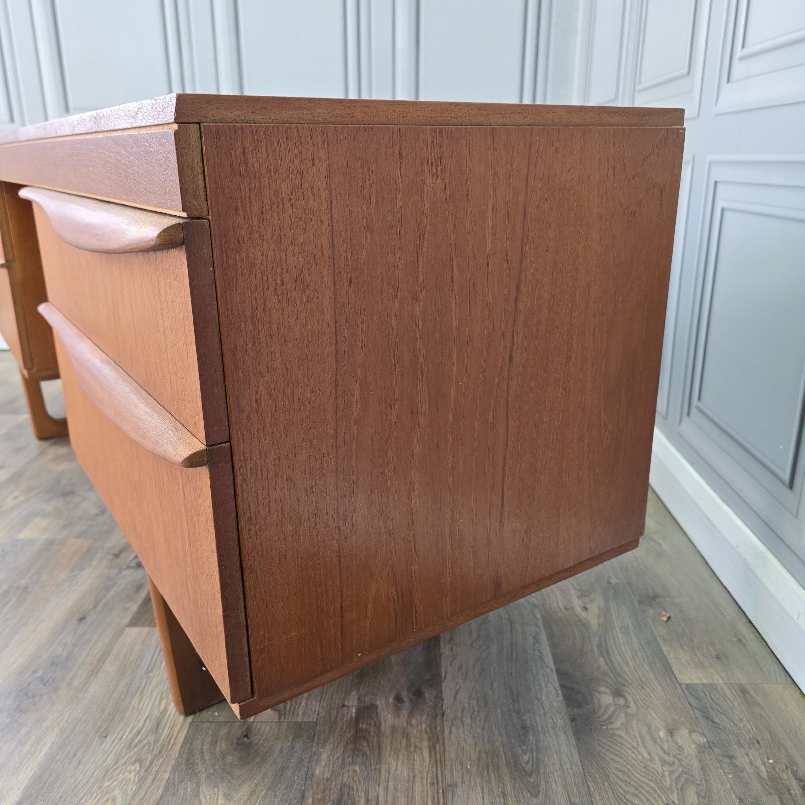 photo furniture Mid Century Writing Desk Teak Scandinavian Style Dressing Table Vintage Retro