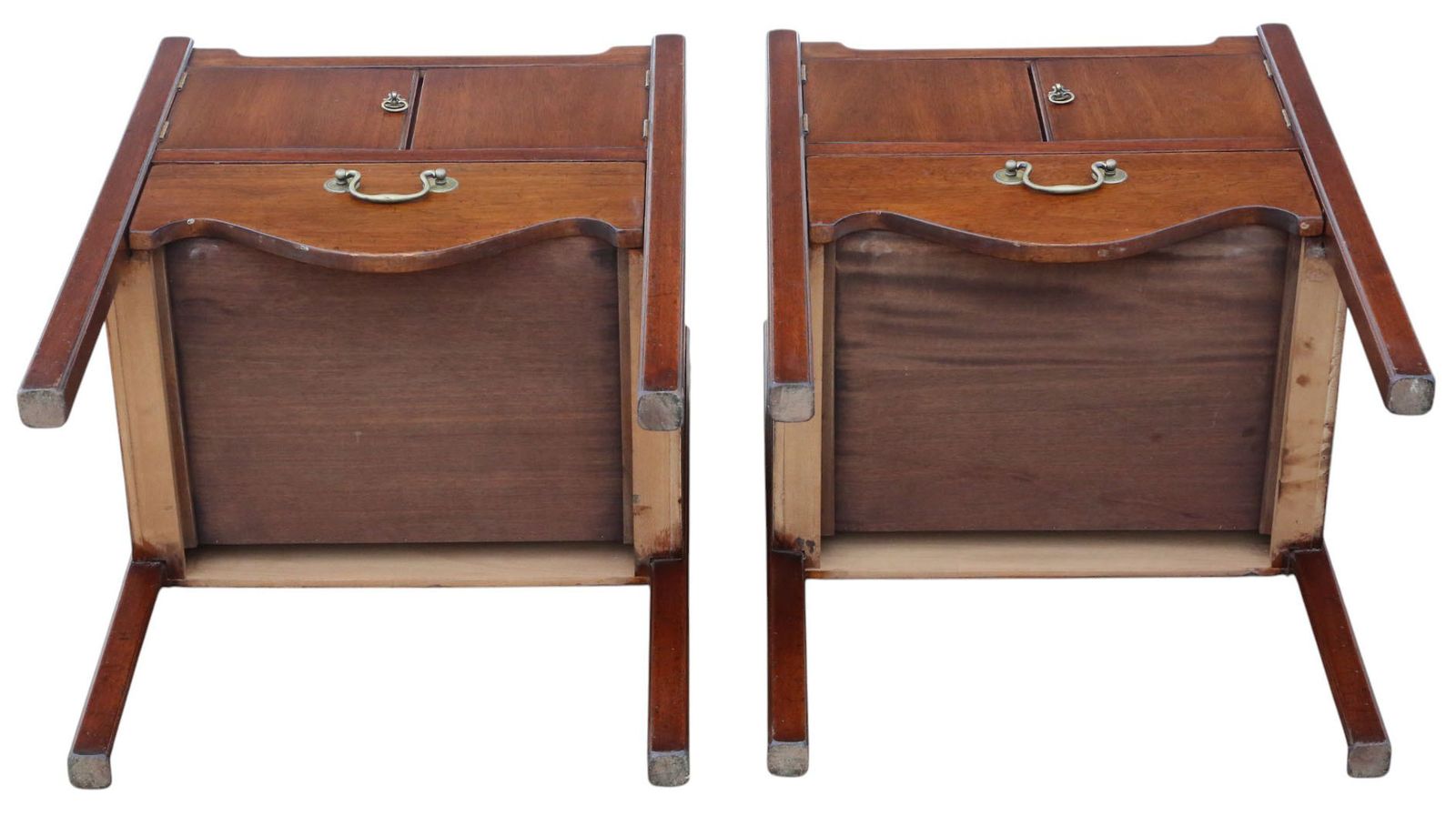 Furniture Fine Quality Pair Of Antique Georgian Revival Mahogany Bedside Tables / Cupboards Mid 20th Centuryc1960 photo