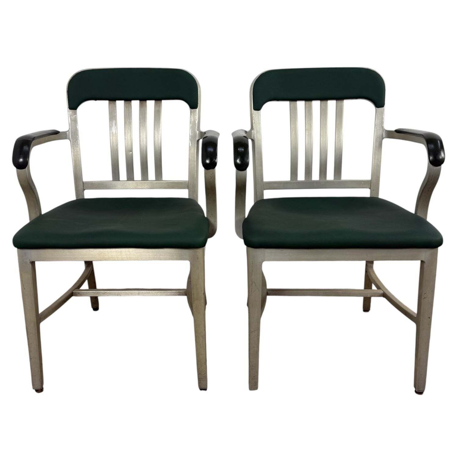 Meubels Zeldzaam paar Amerikaanse aluminium Goodform-fauteuils photo