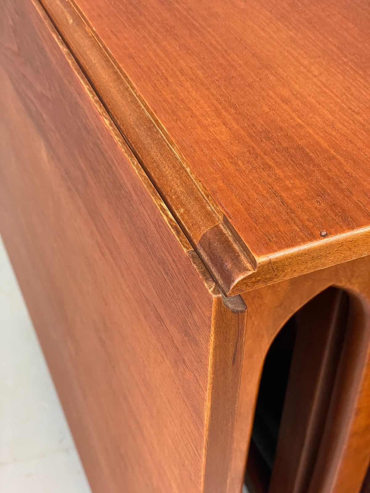 photo vintage Vintage Teak Dropleaf Table By Jentique 1960s Mid Century Retro Eb12502
