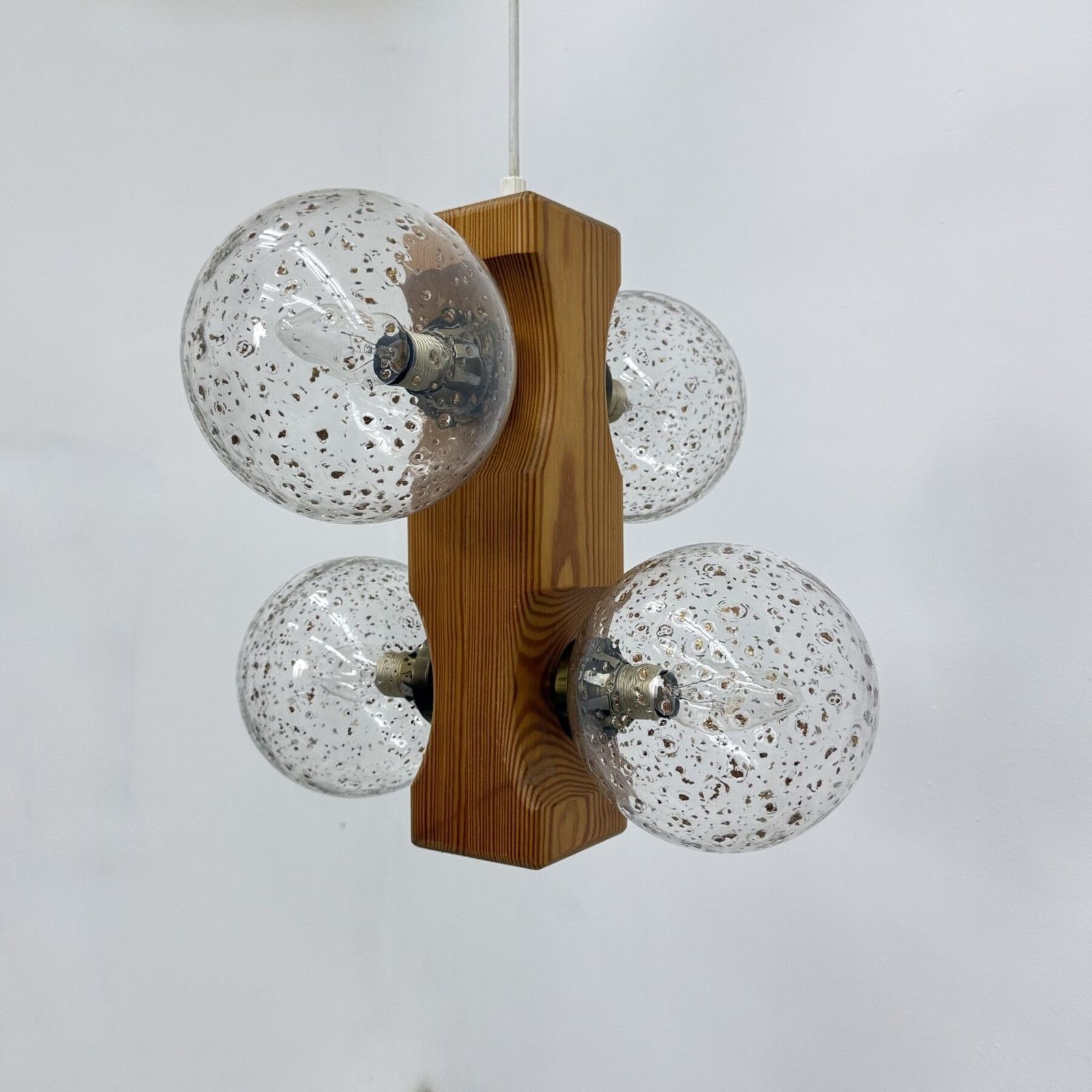 798.0 Mid-Century Design Temde Leuchten Hanglamp, jaren 1970 photo