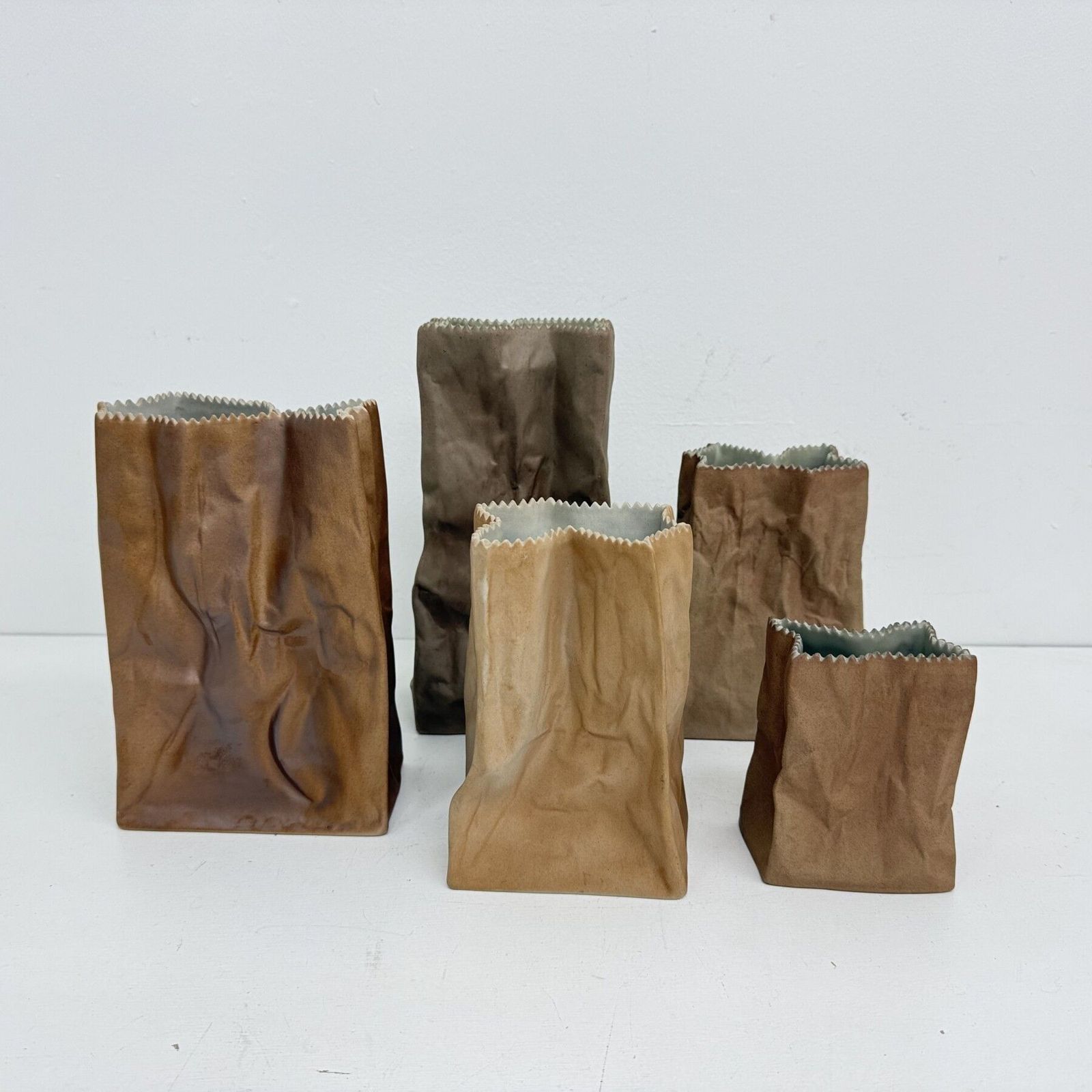photo buy Set van 6 Rosenthal Paper Bag vazen van Tapio Wirkkala, jaren 1970