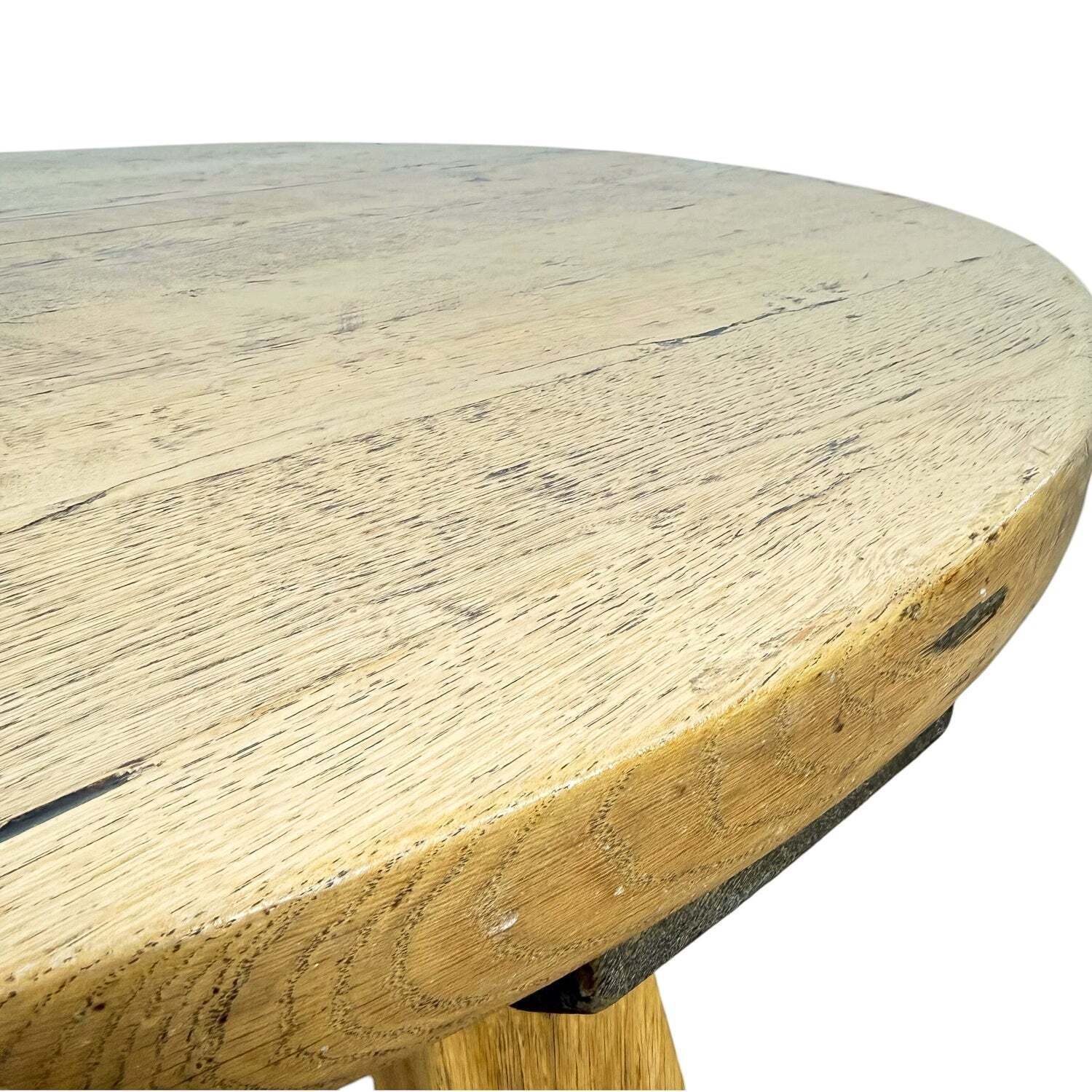 photo furniture Vintage Brutalist Ronde Eiken Salontafel