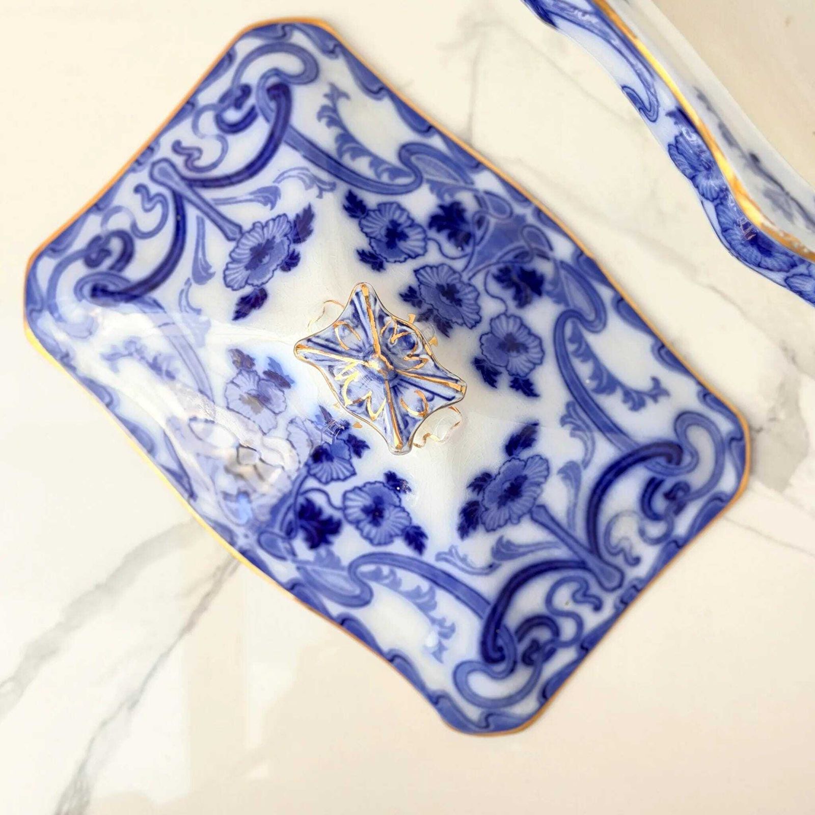 Antieke Burleigh blauw-wit terrine, Art Nouveau met vergulde details, 1903 photo vintage