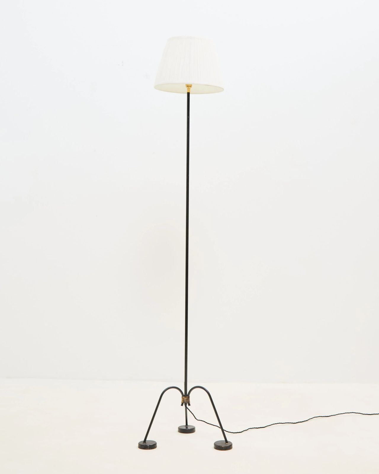 Ironwork Floor Lamp, 1950s, Vintage photo furniture