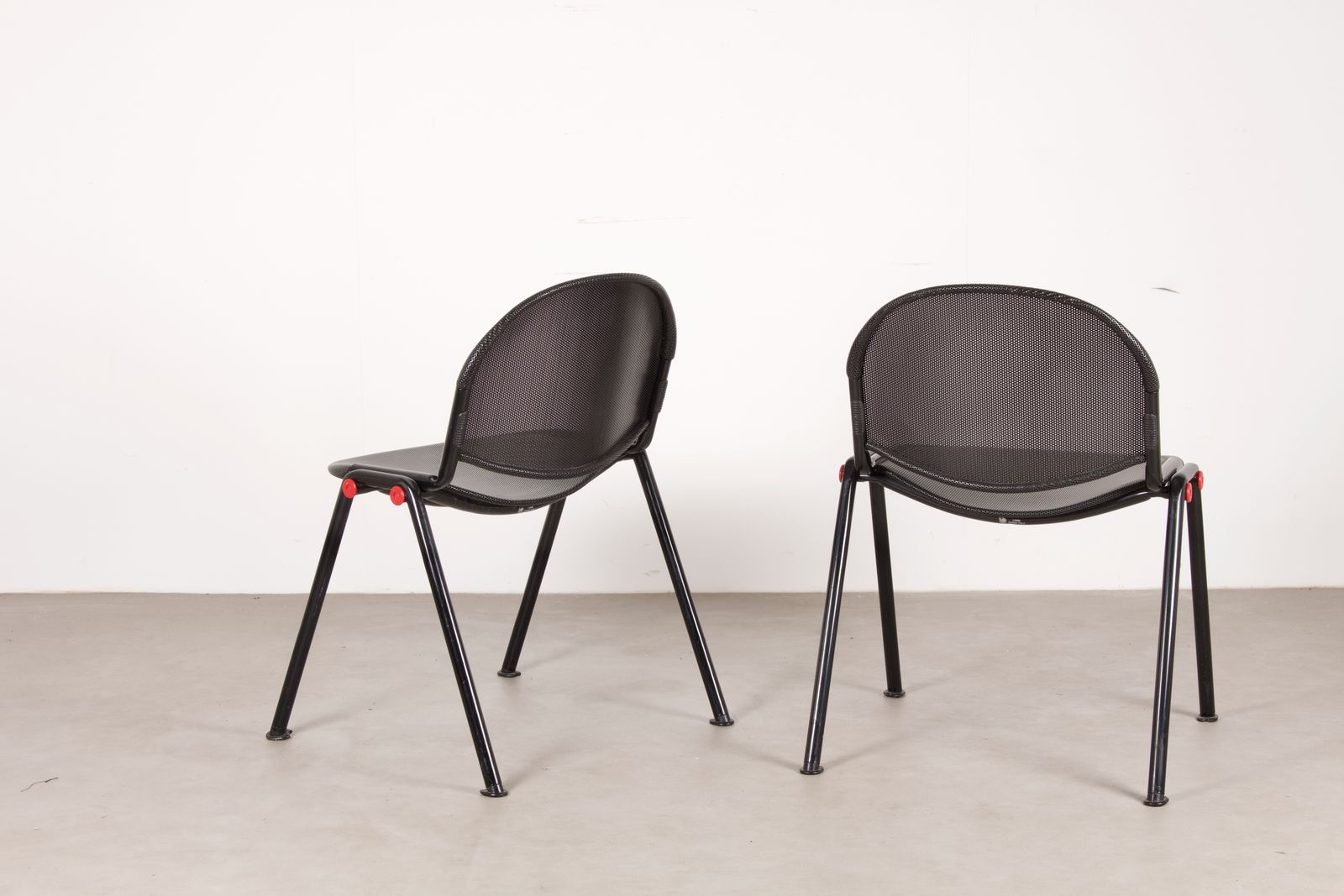 Pair Of Italian Modulamm Black Metal Stacking Chairs By Lamm Parma, 1970s photo 195.0
