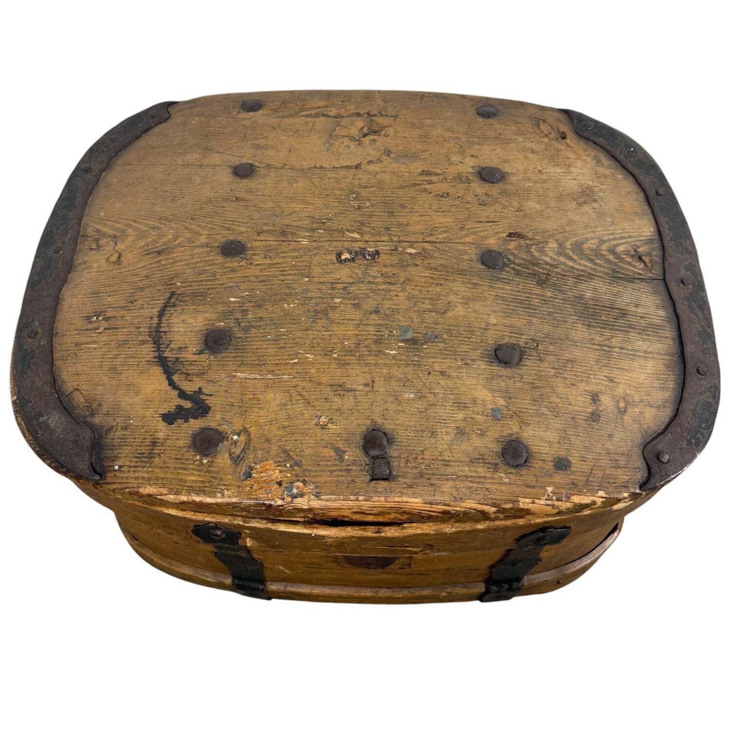 Uitzonderlijk grote antieke Zweedse bentwood-kist photo Woonaccessoires