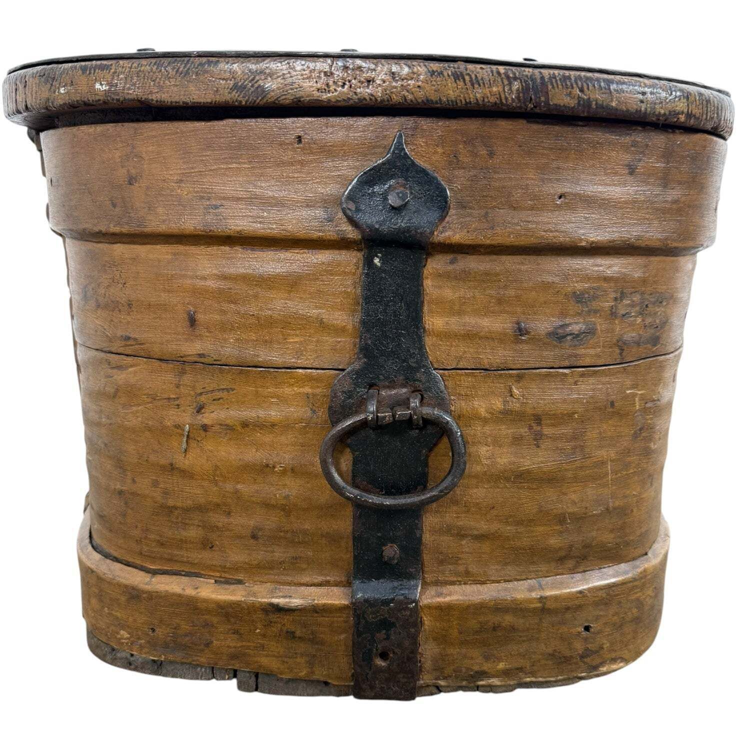 525.0 Uitzonderlijk grote antieke Zweedse bentwood-kist photo