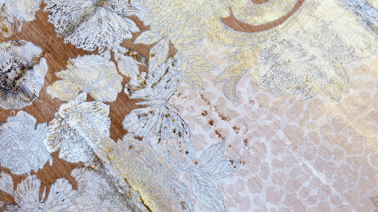Modern Carpet Handwoven Silk Rug Baige Brown Abstract Floral Design In Ivory photo vintage