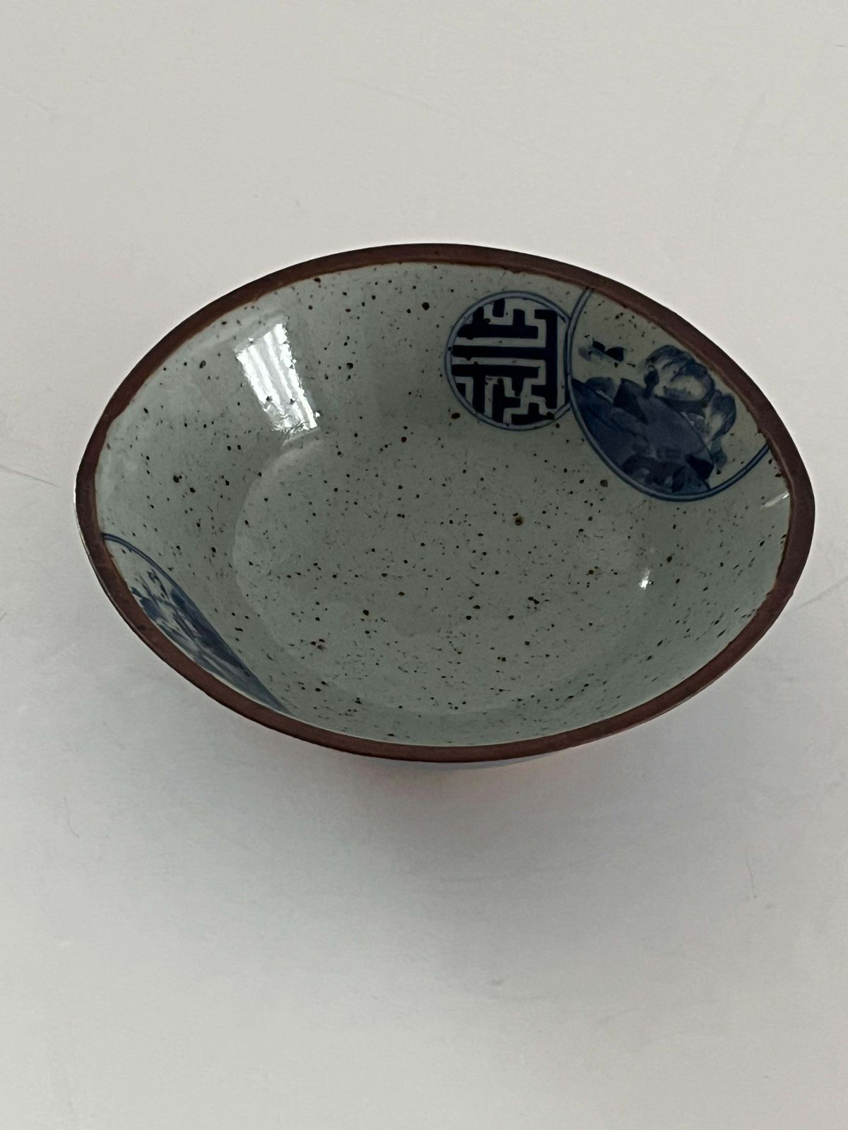 Met de hand beschilderde Japanse stoneware schaal van Morioka Kasho III, ca. 1970 photo Woonaccessoires