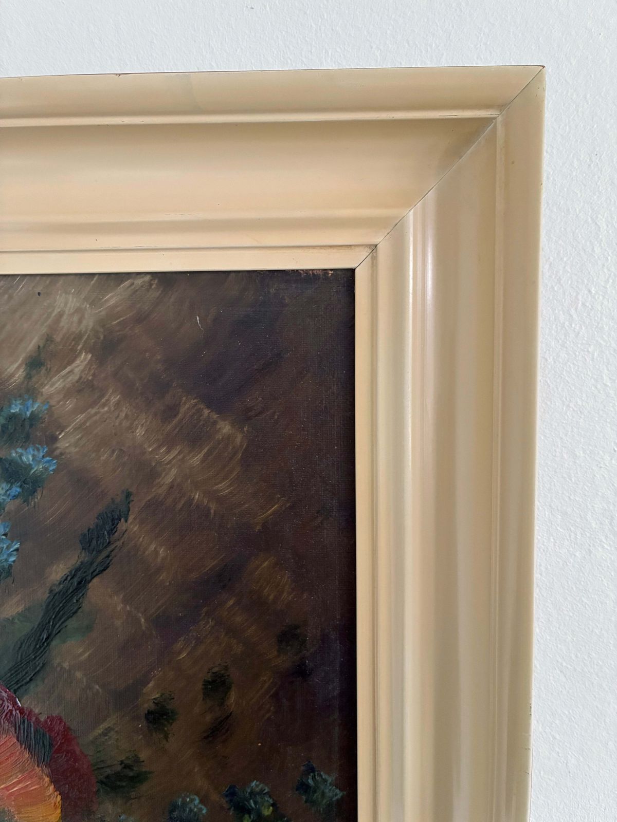 Peinture à l'huile florale vintage, bouquet de fleurs sauvages dans un vase bleu photo vintage
