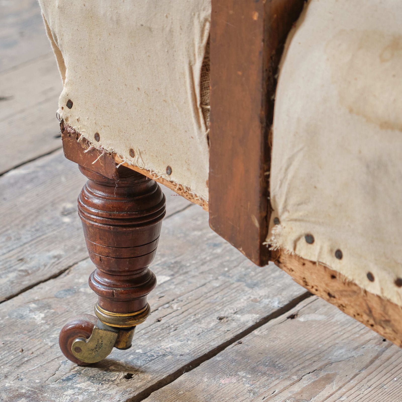 Antique Hampton & Sons Open Armchair photo 1800.0