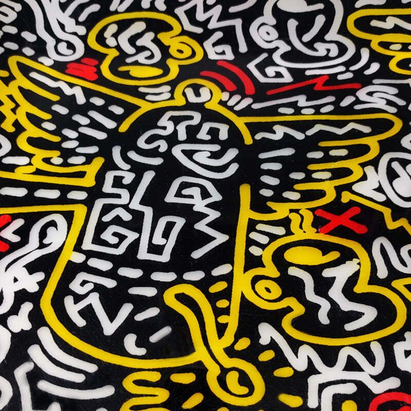 Dienblad uit de jaren 1990 in pop art-stijl, naar voorbeeld van Keith Haring, door Café des Arts. photo vintage