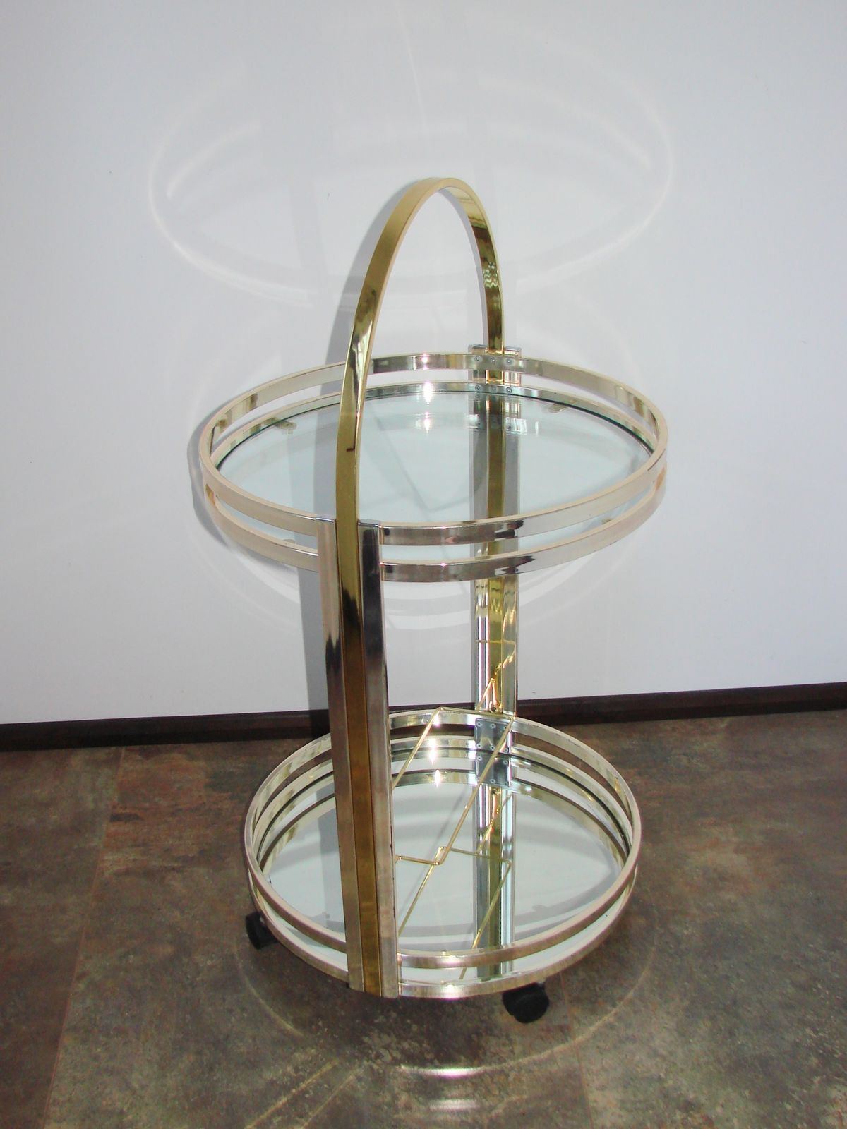 Art Deco rijdend drankentrolley op wielen, jaren 1970 photo vinterior