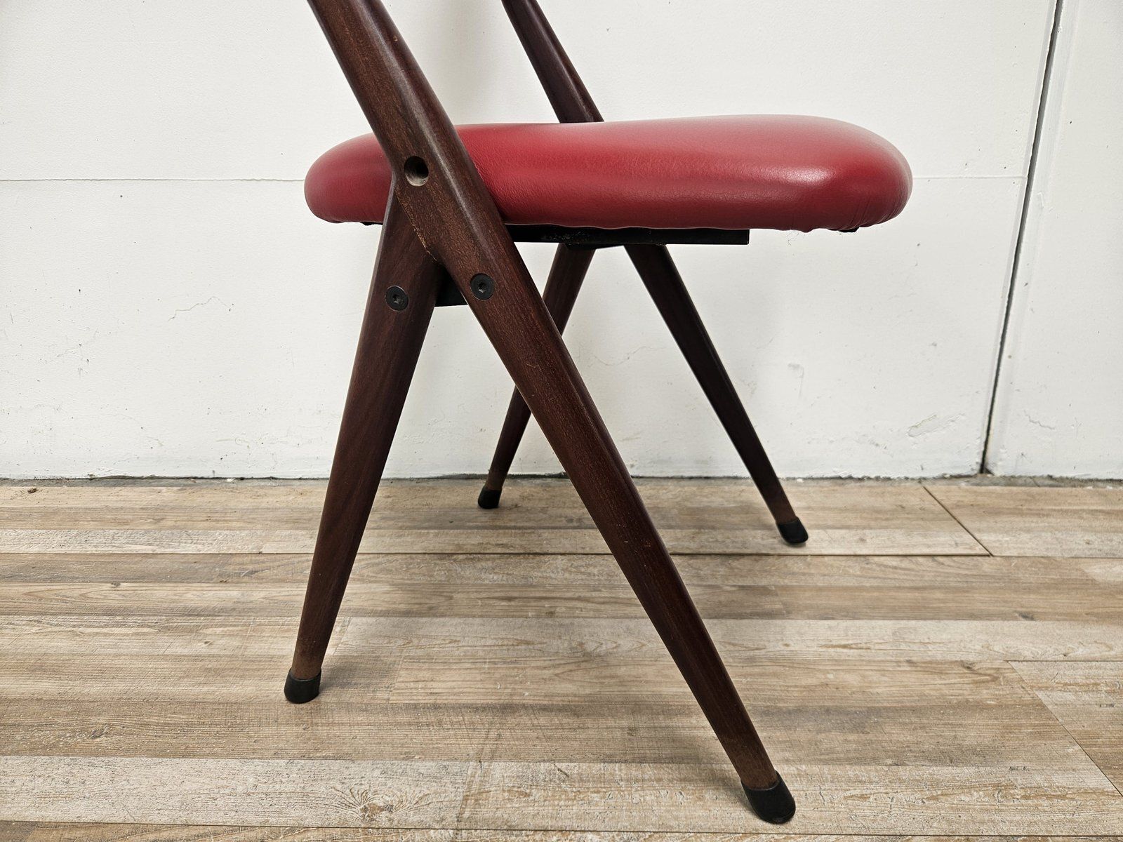 photo furniture Stoelen van Gaetano en Alessandro Besana, 1960, set van 6