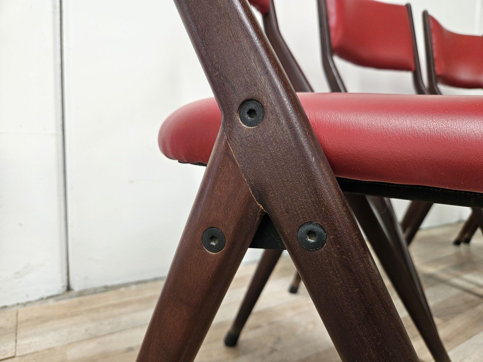 Meubels Stoelen van Gaetano en Alessandro Besana, 1960, set van 6 photo