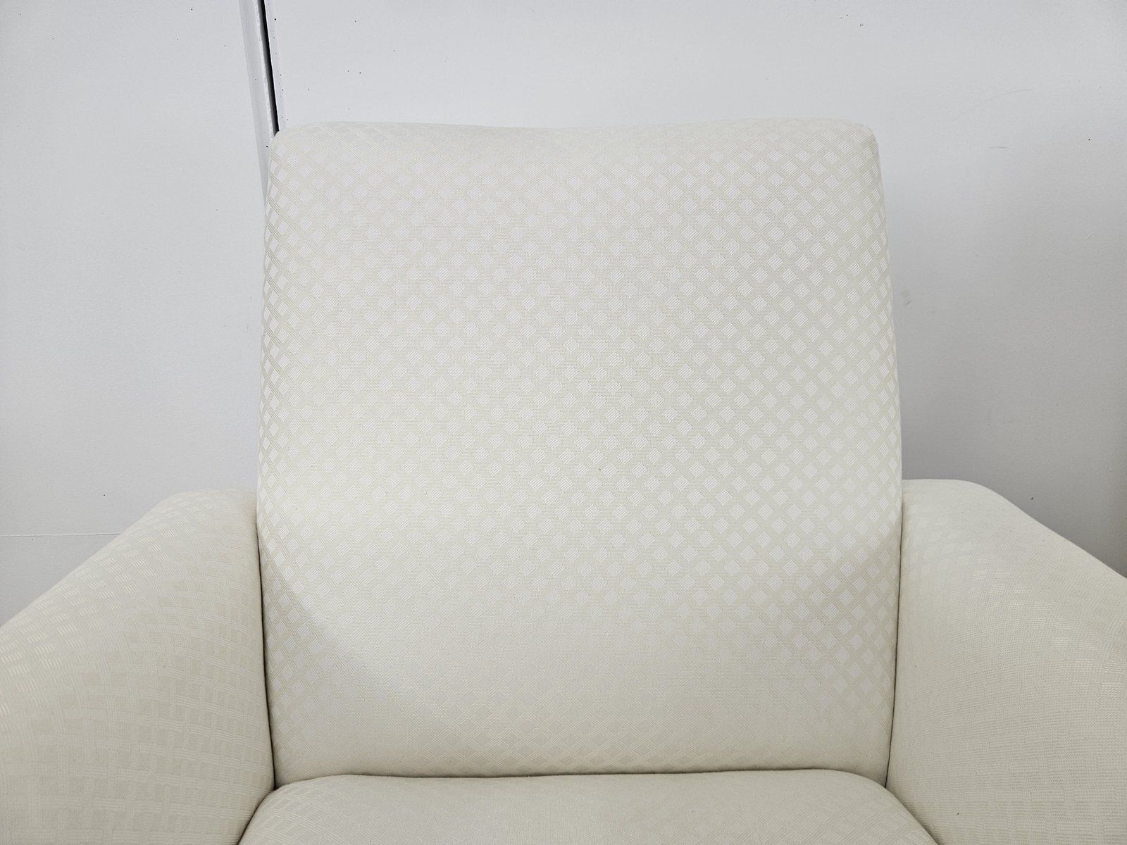 Mid-Century Modern Italiaanse stoelen in crème stof met ijzeren poten, 1950, set van 2 photo vinterior