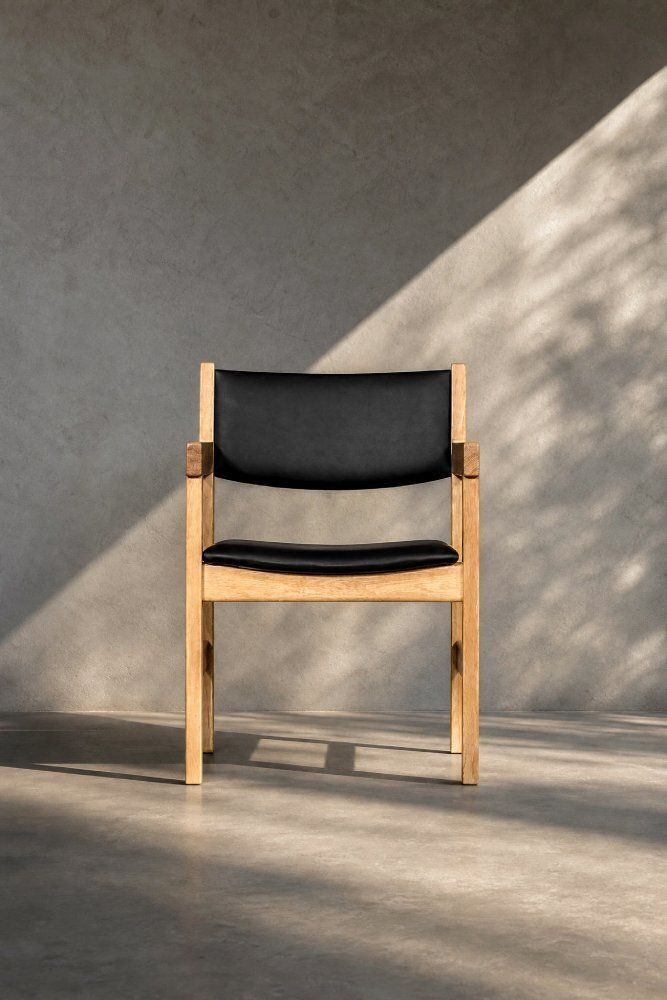 3173.0 Mid-Century Modern Deense Eikenhouten Stoelen van Hans J. Wegner voor Getama, jaren 1960, Set van 4 photo