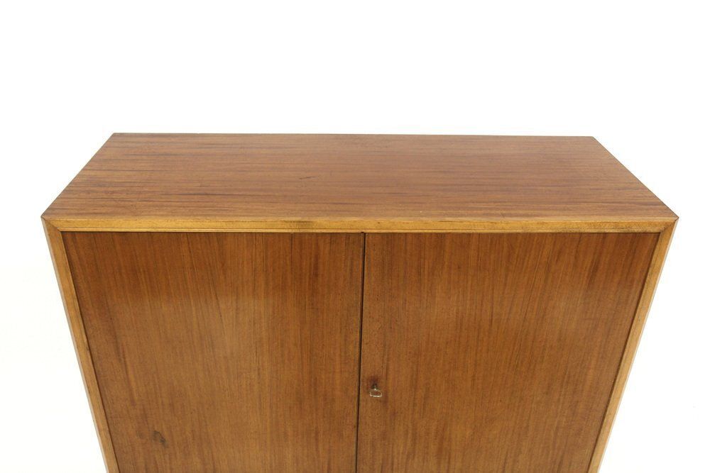 Armoire scandinave en chêne par Bertil Fridhagen pour Bodafors, Suède, années 1960 photo 1280.0