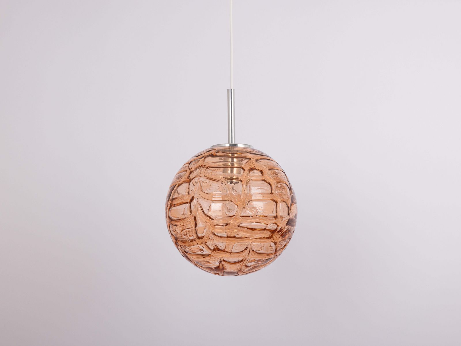 Verlichting Grote zeldzame roze Murano bollamp van Doria, Duitsland, jaren 1970 photo