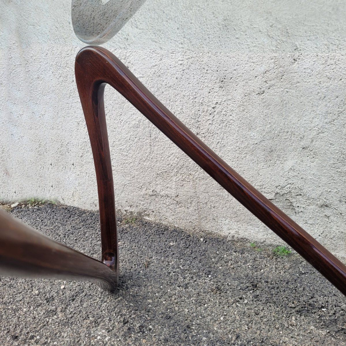 photo for sale Paire de tables basses en bois et verre, design du XXe siècle