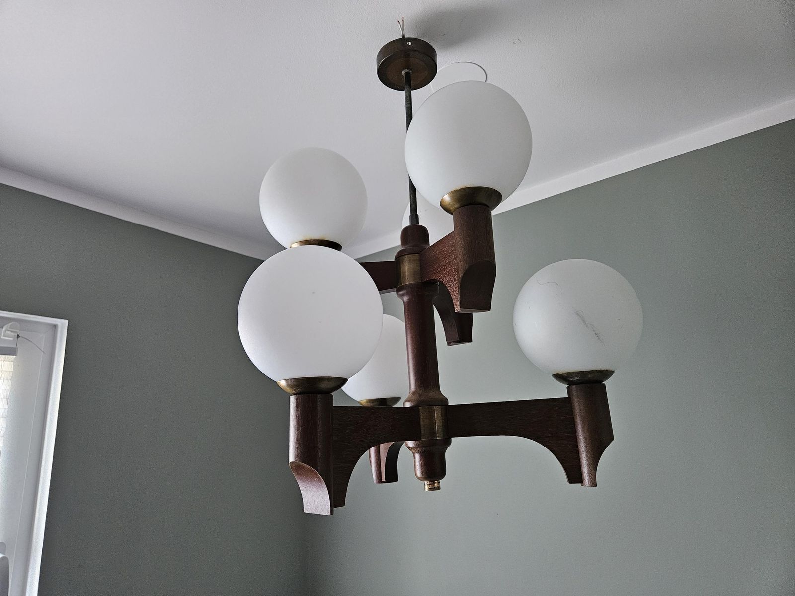 photo furniture Vintage Mid Century Modern Wooden Chandelier With 6 Opal Glass Globes | 6 X E14
