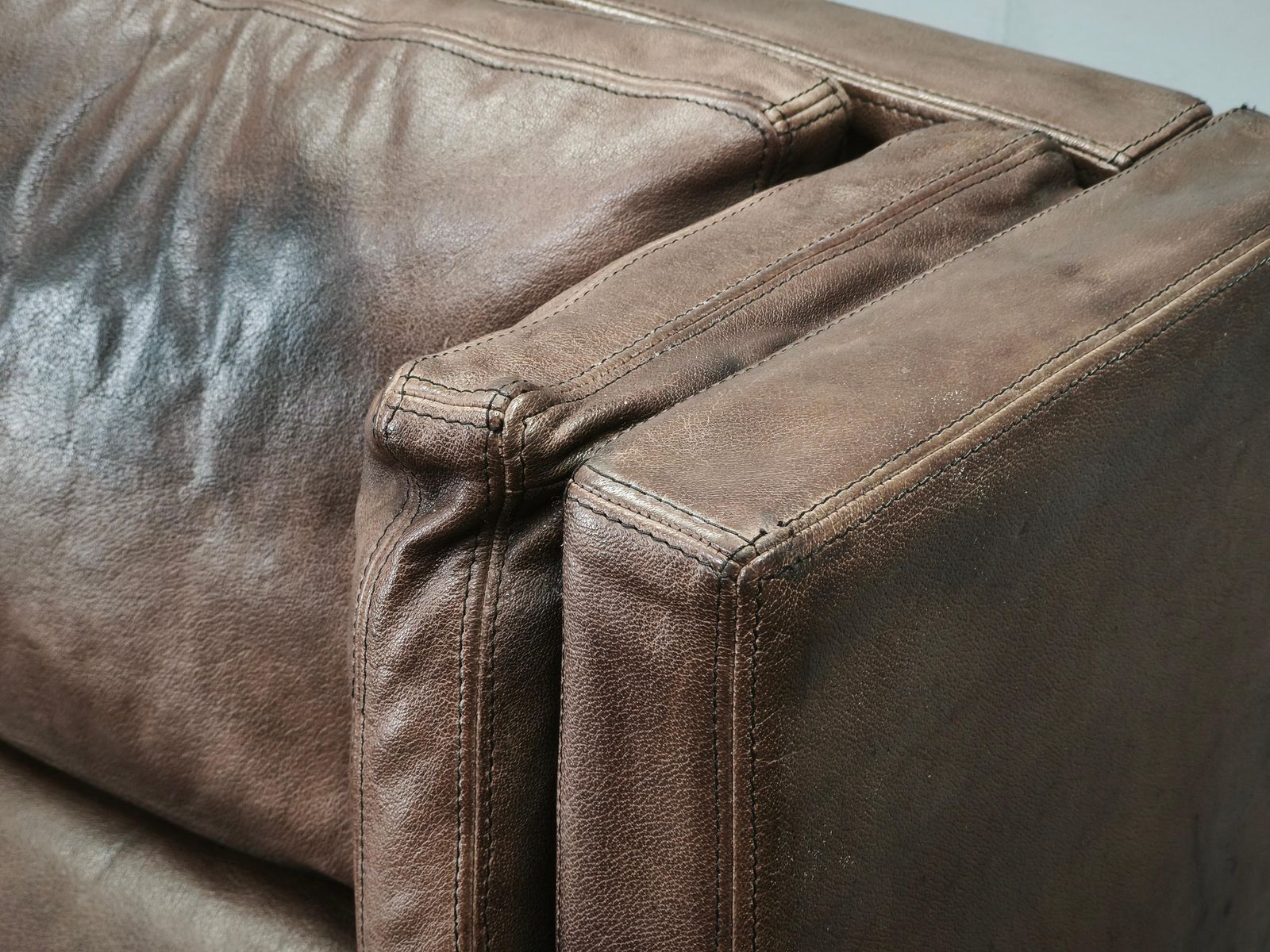 photo for sale Jk 922 Wagon Leather Sofa By Jørgen Kastholm, Denmark, 1960s