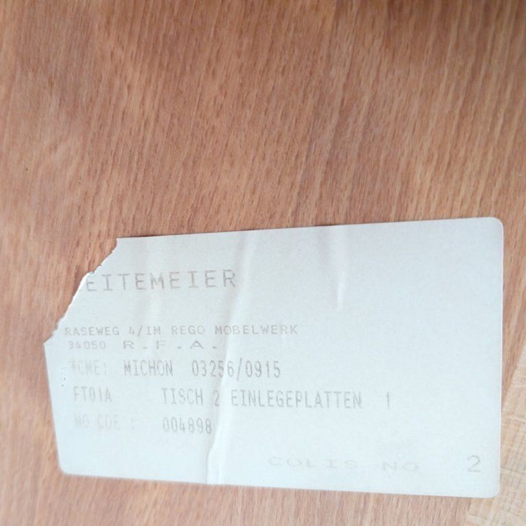 photo furniture Søren Nissen Ebbe Gehl Eettafel Seltz Noble Beech Frankrijk 1980