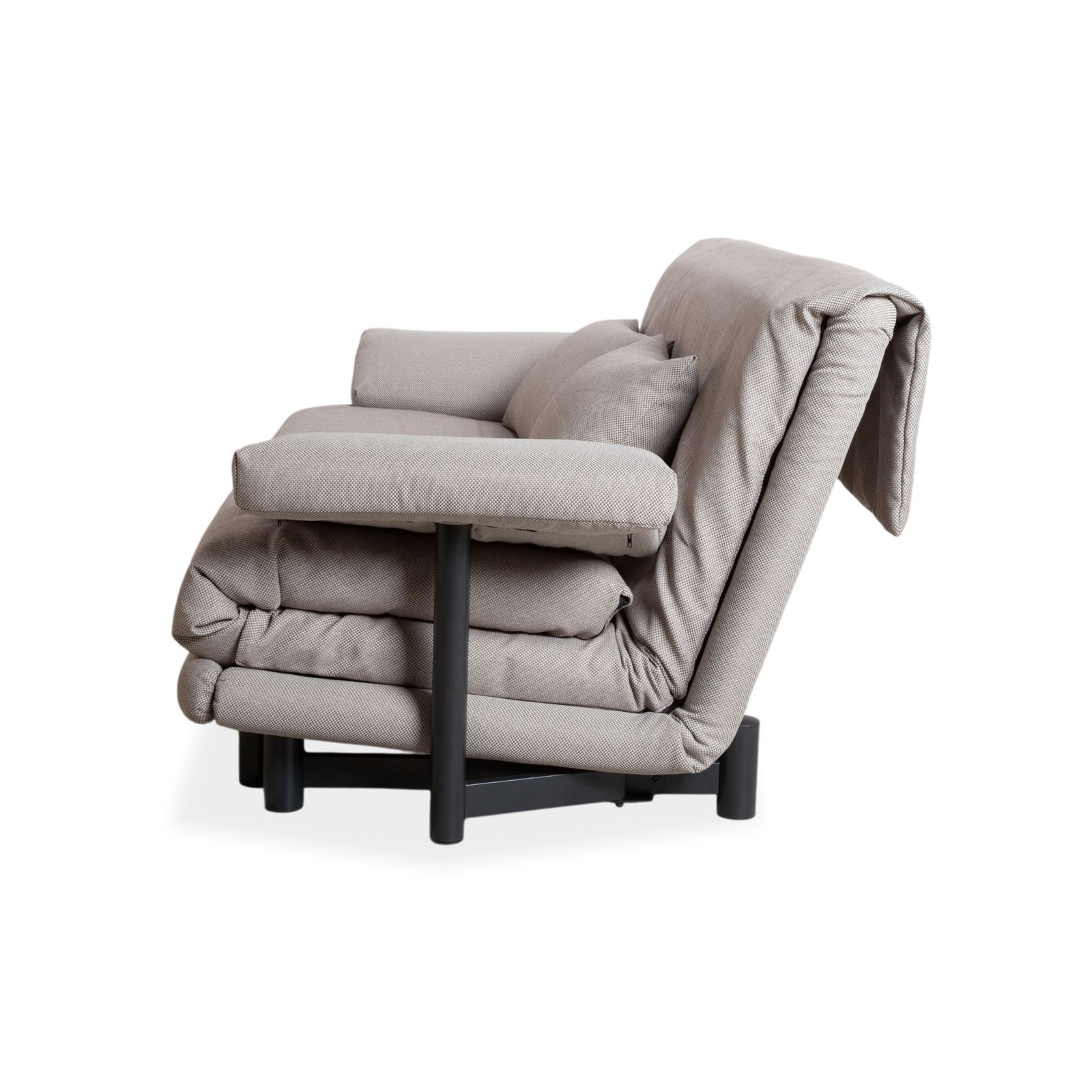 photo for sale Canapé Ligne Roset Multy 3 places en tissu gris, avec fonction couchage