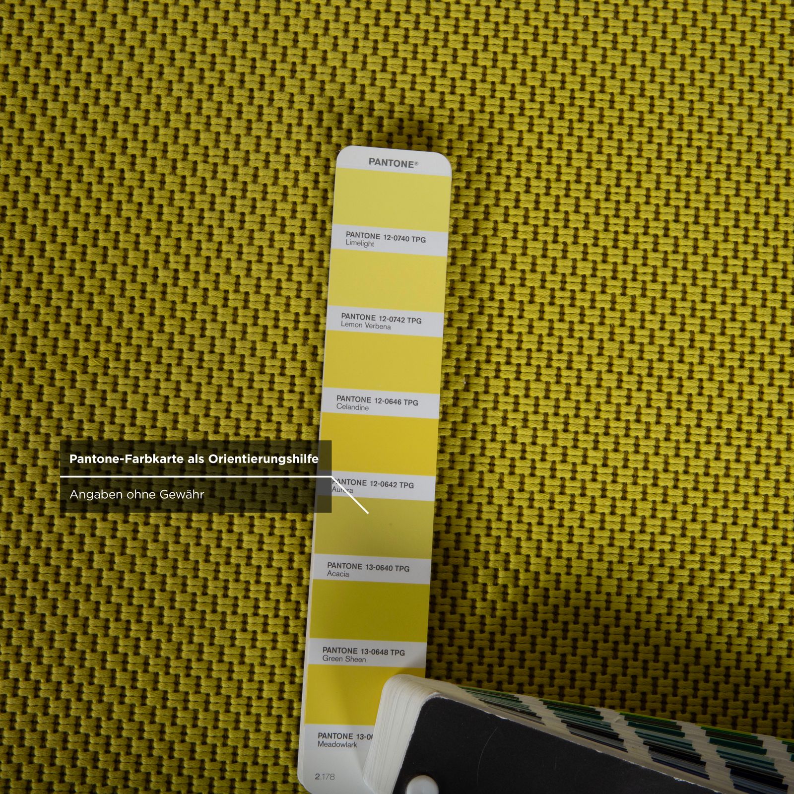 photo for sale Canapé Roche Bobois Escapade 3 places en tissu jaune-vert