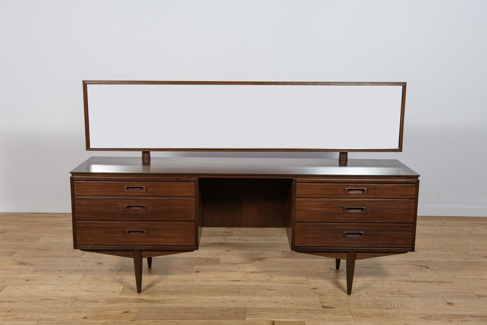 Mid Century Dressing Table, United Kingdom, 1960s photo for sale