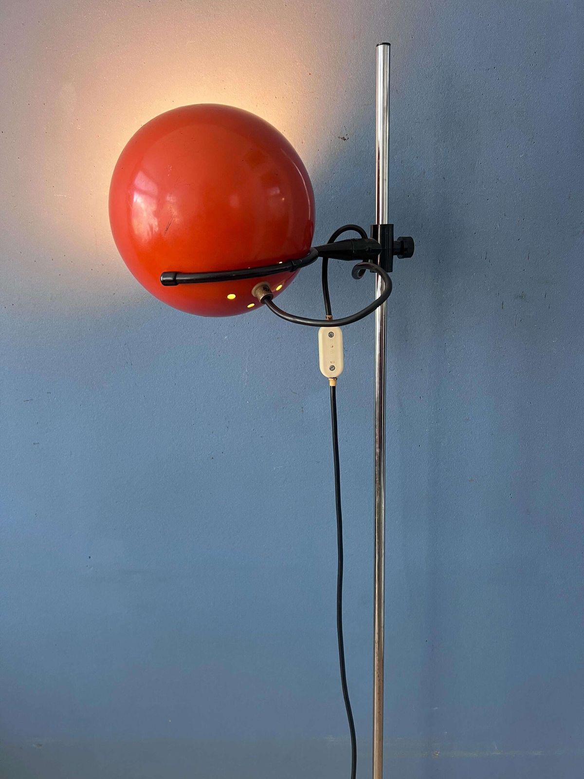 Mid-Century Oranje Eyeball Vloerlamp photo Verlichting