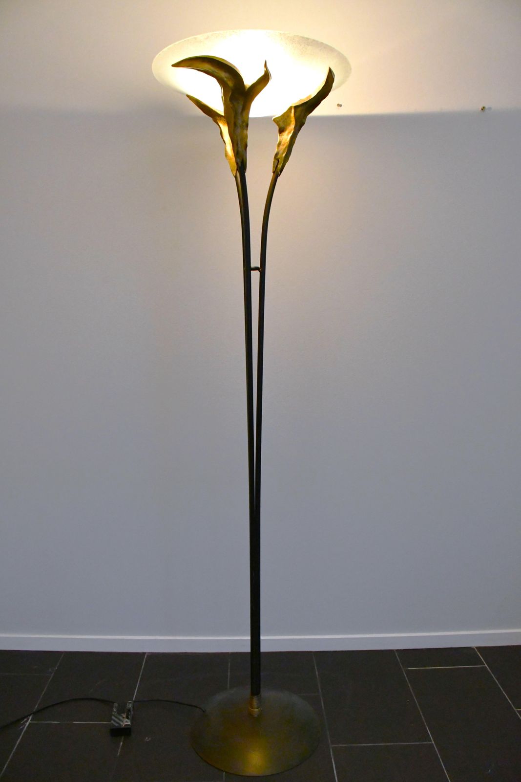 Grote Franse art deco stijl vloerlamp met matglazen kap door Montauban, jaren 1980 photo buy
