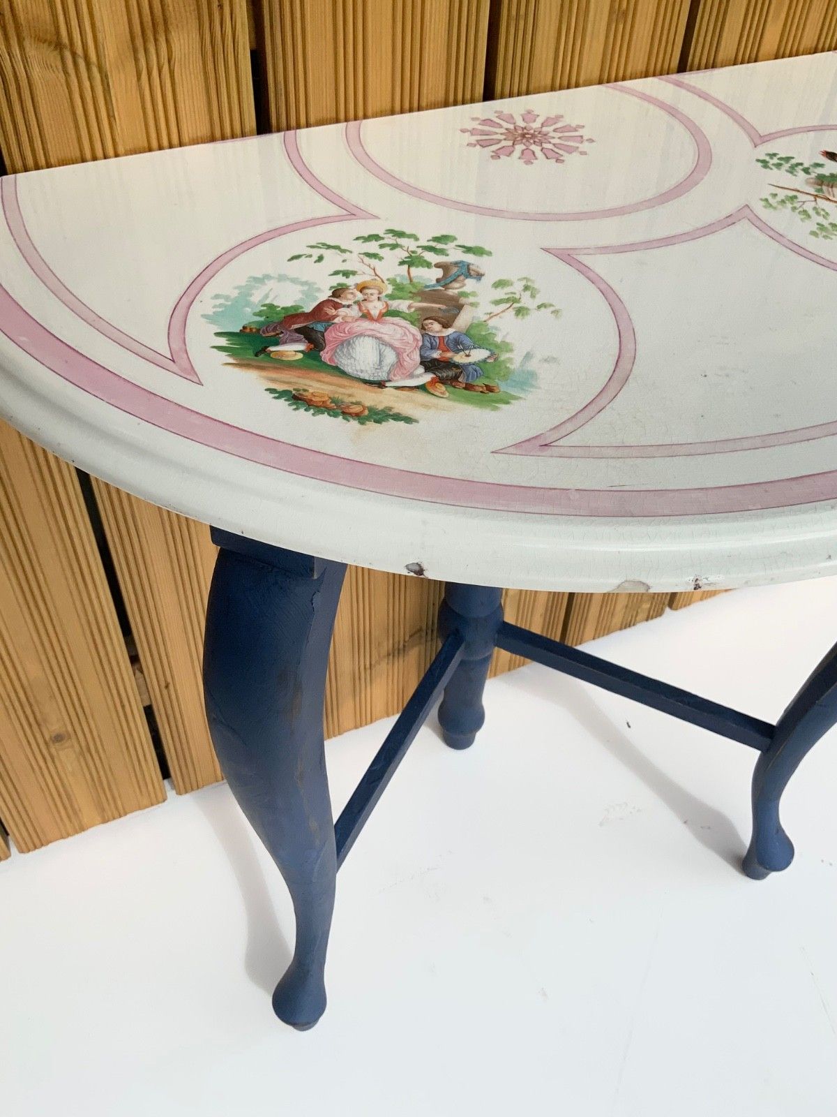 Antieke halve maan console, 19e eeuw photo buy