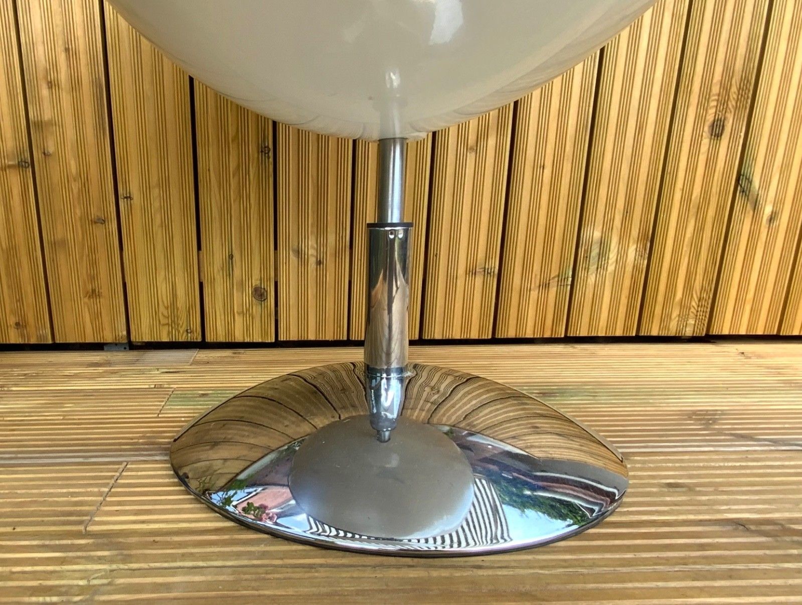 photo vinterior Black/White/Retro Swivel Pod / Egg Chair 1960  70s