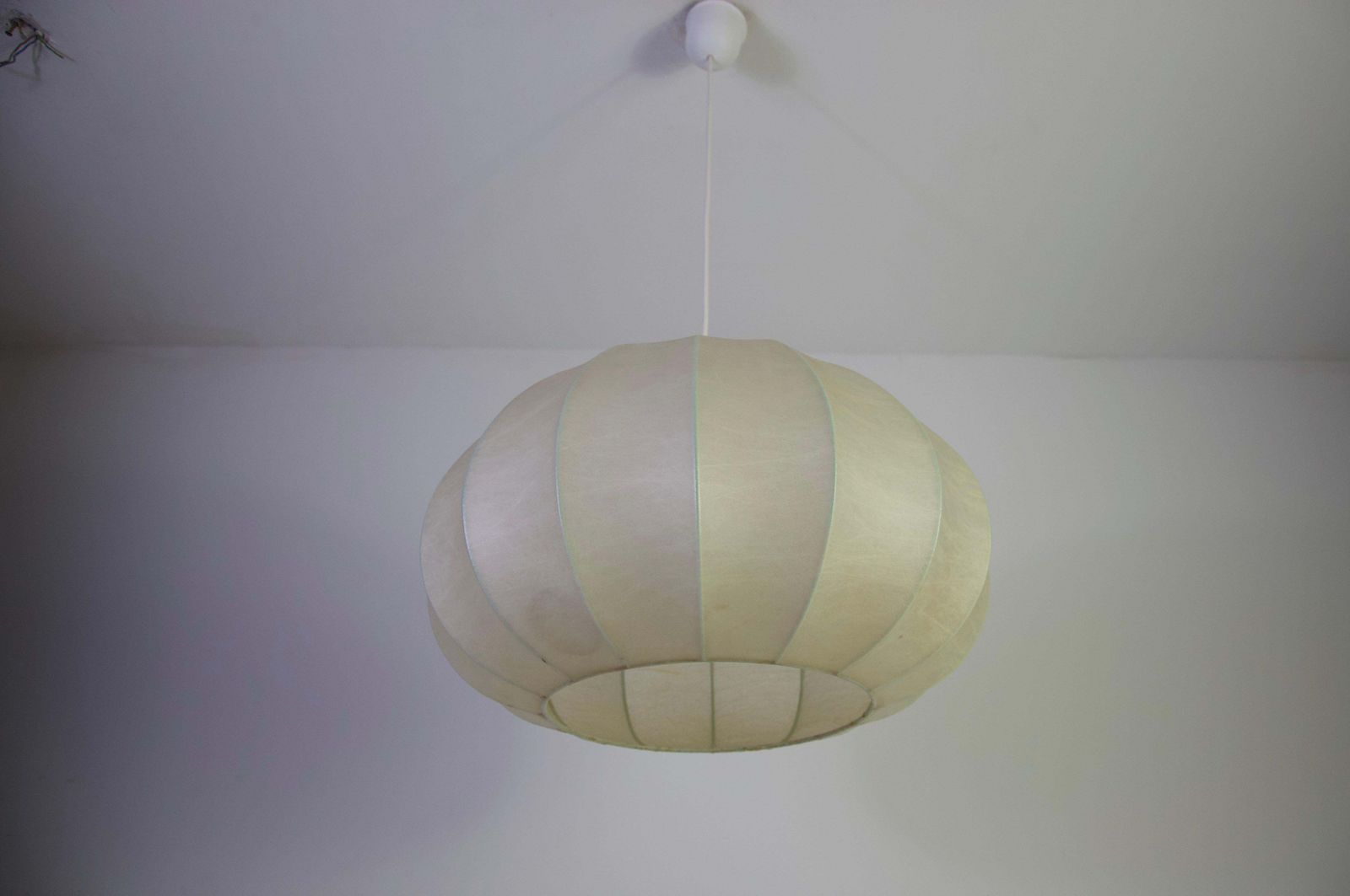 Mid Century Round Cocoon Pendant Lamp, 1960s, Italy photo 668.0