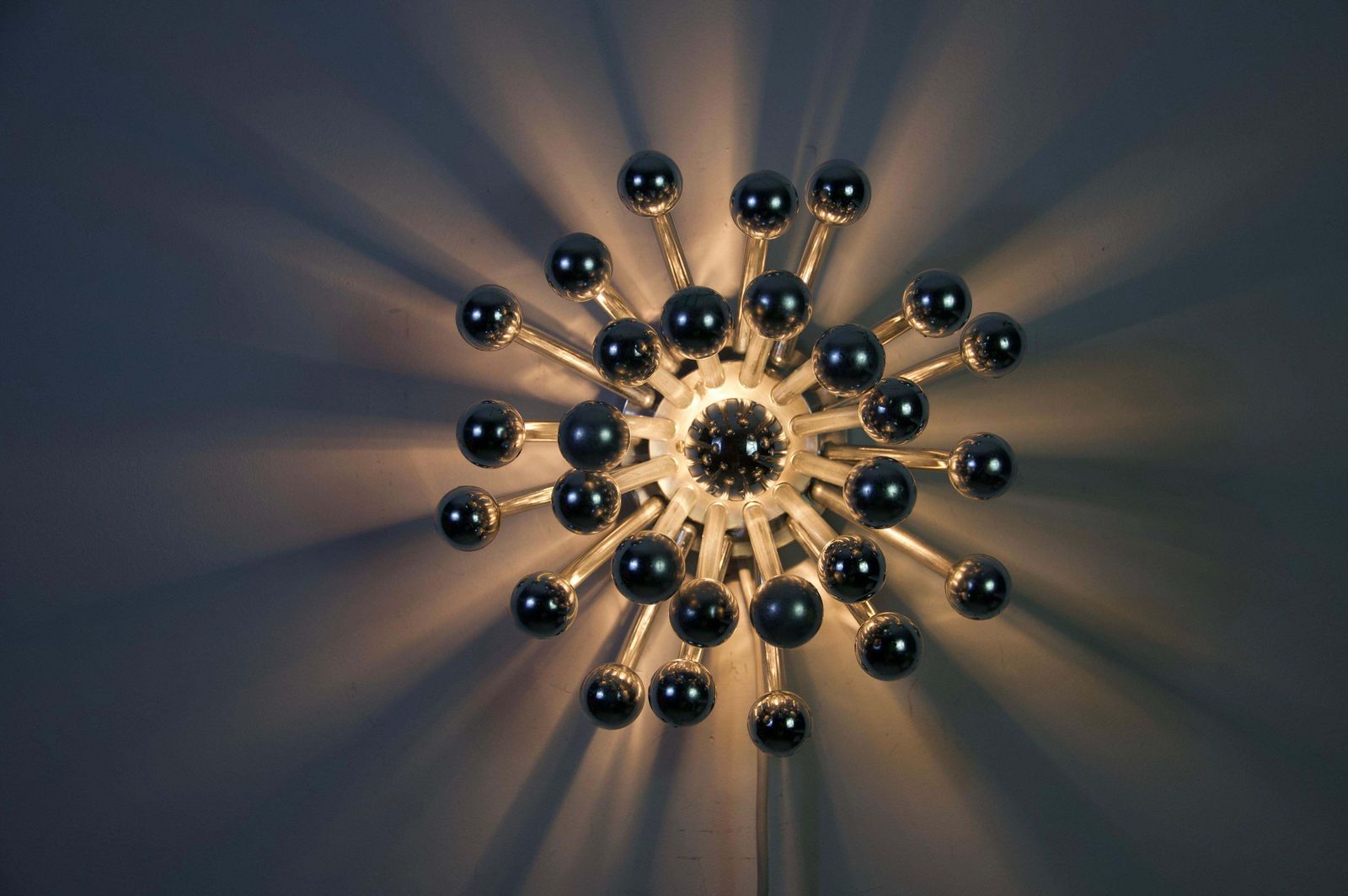 Mid Century Modern "Pistillino" Lamp By Studio Tetrarch For Valenti photo Lighting