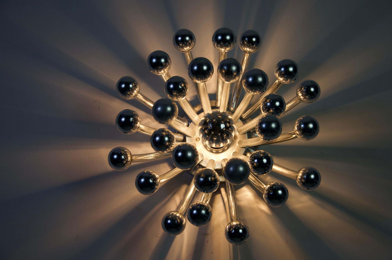Mid Century Modern "Pistillino" Lamp By Studio Tetrarch For Valenti photo 911.0