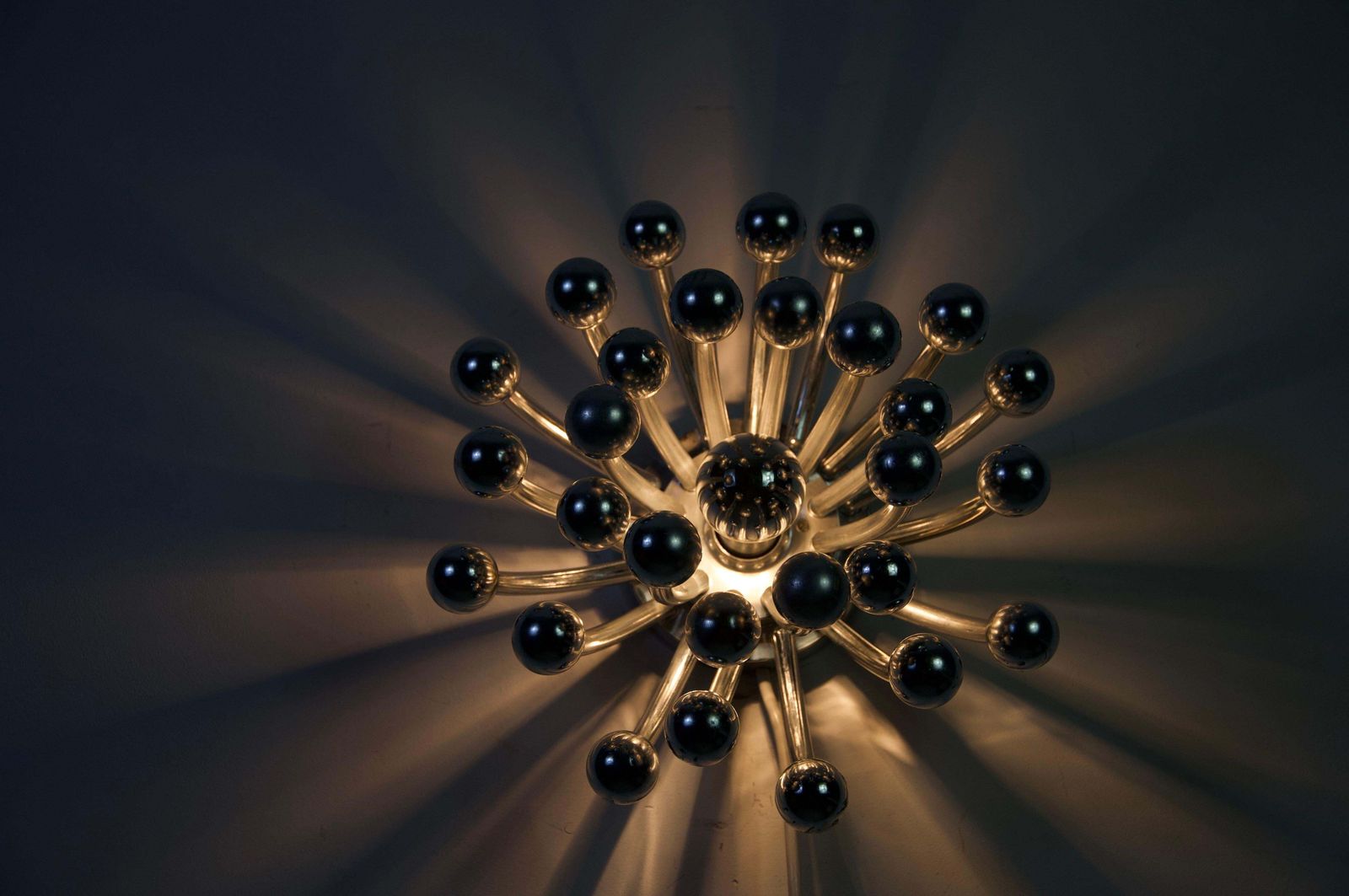 Mid Century Modern "Pistillino" Lamp By Studio Tetrarch For Valenti photo buy