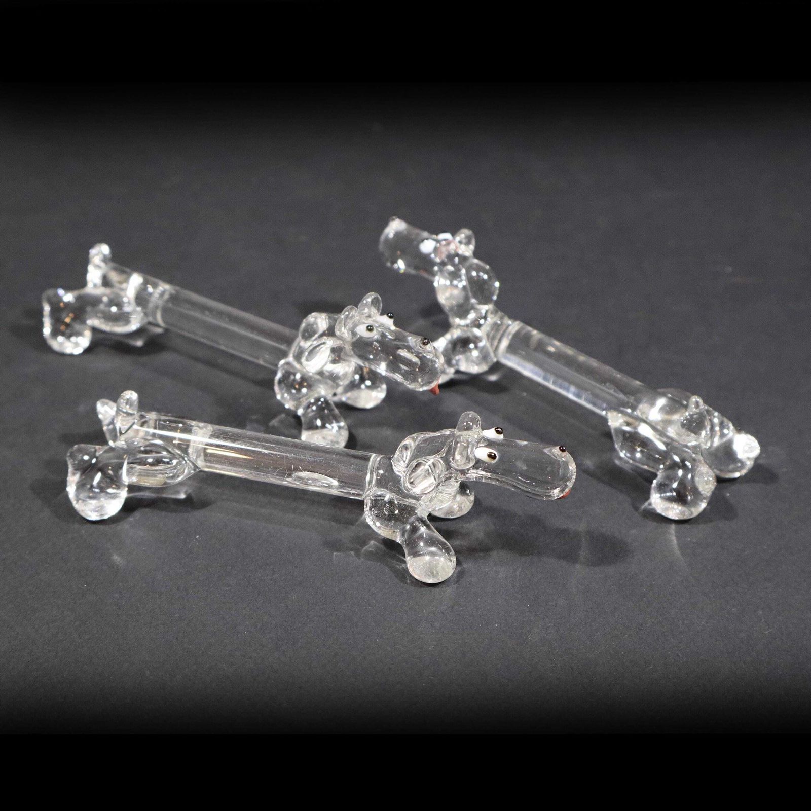 Décoration Lot de 10 porte-couteaux en cristal français, figurines de bassets, années 1950 photo