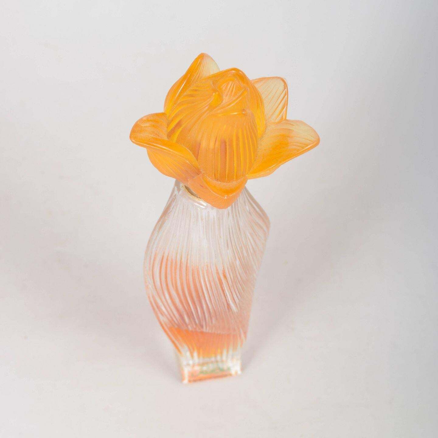 Lalique "Nilang", Crystal Perfume Bottle. 21st C. photo furniture